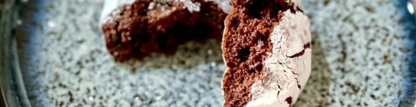 Cooking with Jane: Fudgy Chocolate Crinkle Biscuits recipe